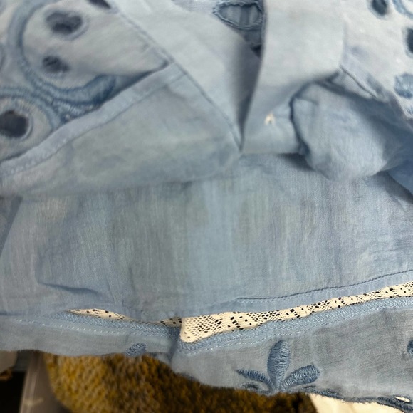 Gorgeous Bohemian LoveShackFancy Lace cut outs Blouse Vintage Vibes - Picture 8 of 11